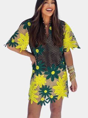 EUC! Buddy Love Lulu Short Sleeve Mini Caftan- Daffodil Size S